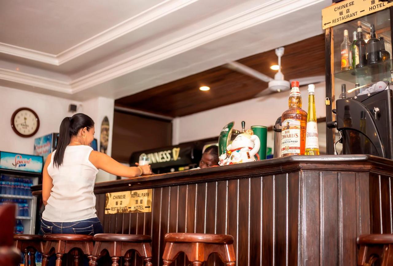Royal Park Hotel Kumasi Esterno foto